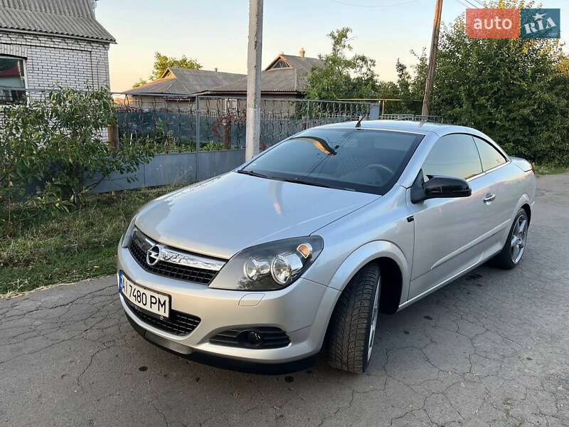 Кабриолет Opel Astra 2008 в Балте фото 12 Кабриолет Opel Astra 2008 в Балте