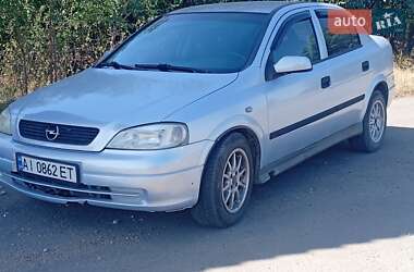 Седан Opel Astra 2002 в Первомайске