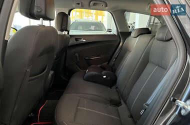 Универсал Opel Astra 2015 в 