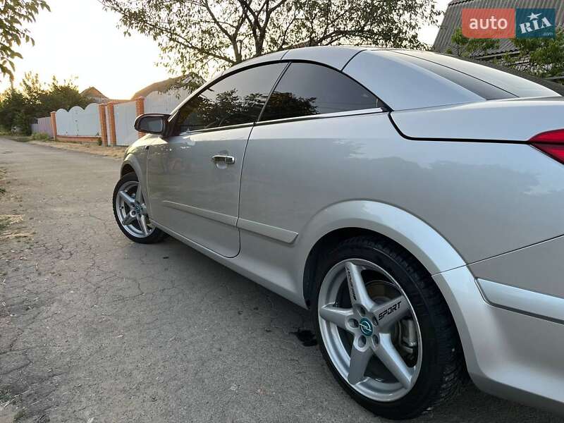 Кабриолет Opel Astra 2008 в Балте фото 21 Кабриолет Opel Astra 2008 в Балте
