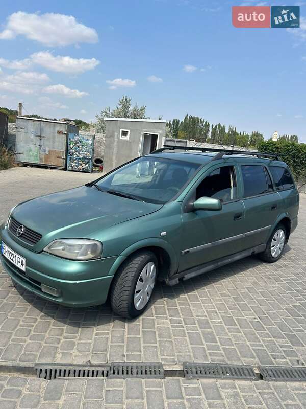 Универсал Opel Astra 1999 в 
