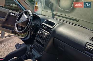 Универсал Opel Astra 2000 в 
