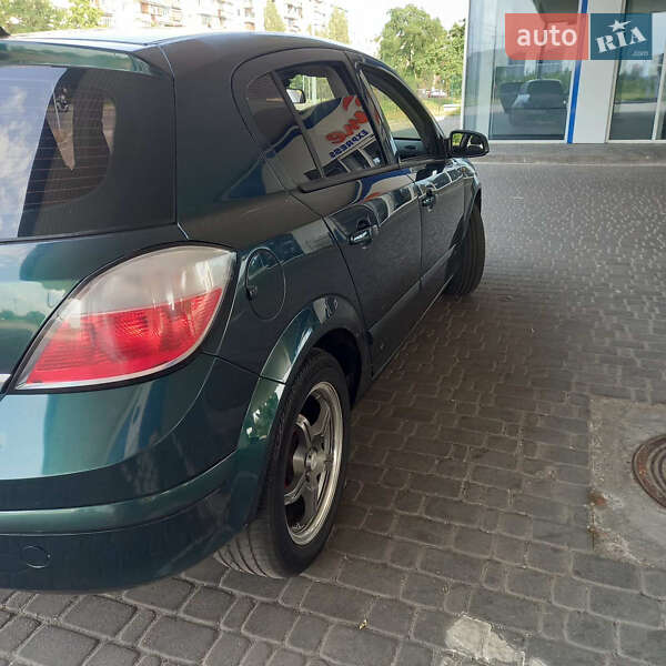Хетчбек Opel Astra 2004 в Києві