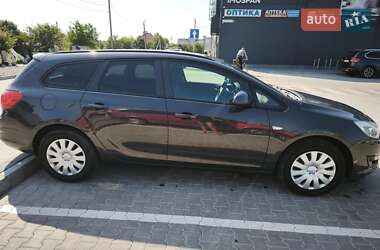 Универсал Opel Astra 2015 в 