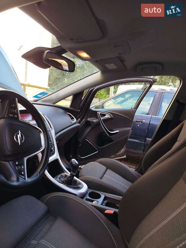Универсал Opel Astra 2010 в Хмельницком фото 12 Универсал Opel Astra 2010 в Хмельницком