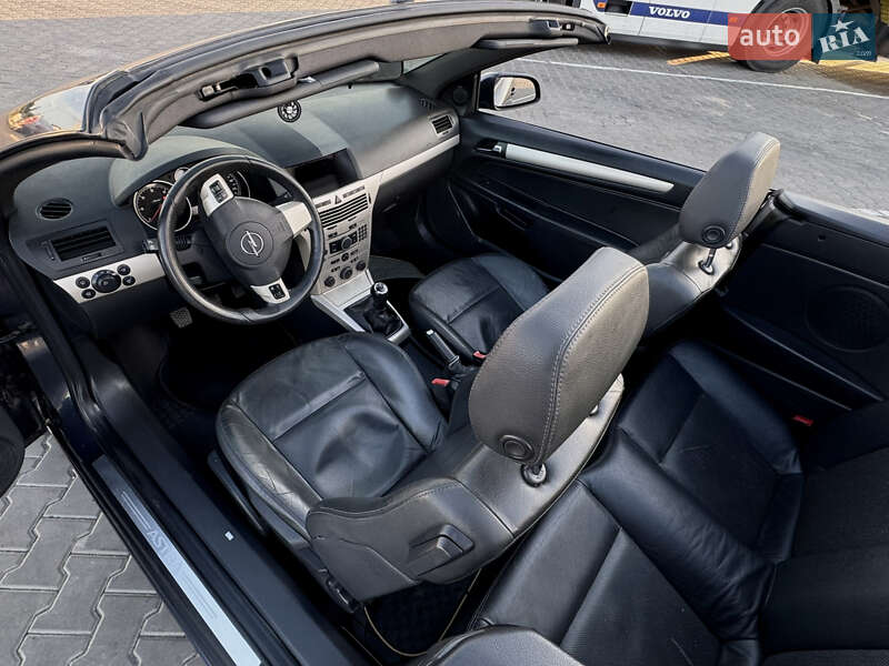 Кабріолет Opel Astra 2007 в Луцьку фото 14 Кабріолет Opel Astra 2007 в Луцьку