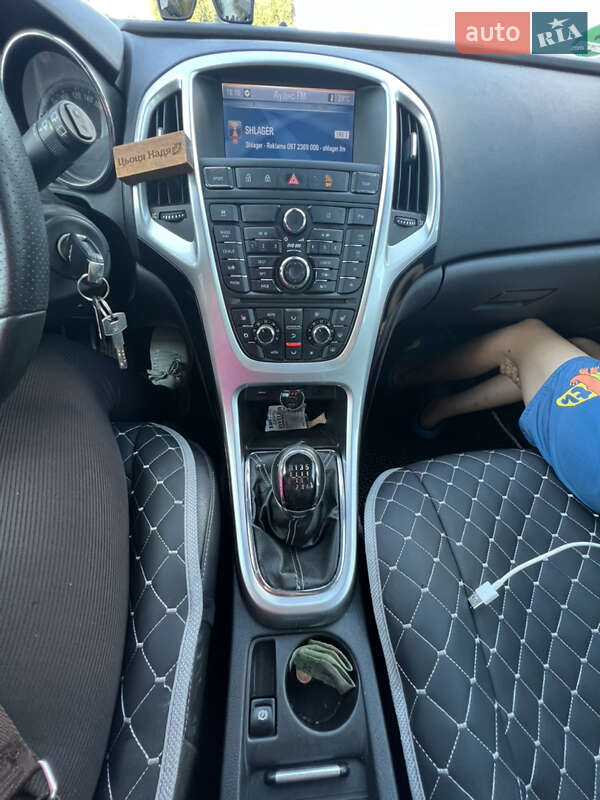 Универсал Opel Astra 2010 в Костополе фото 4 Универсал Opel Astra 2010 в Костополе