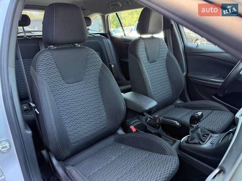 Універсал Opel Astra 2018 в Рівному фото 51 Універсал Opel Astra 2018 в Рівному