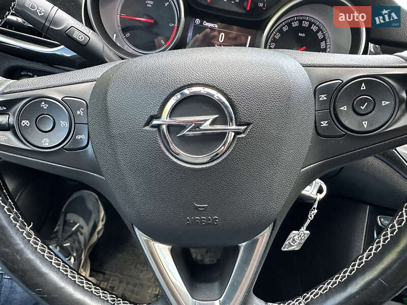 Универсал Opel Astra 2018 в Черкассах