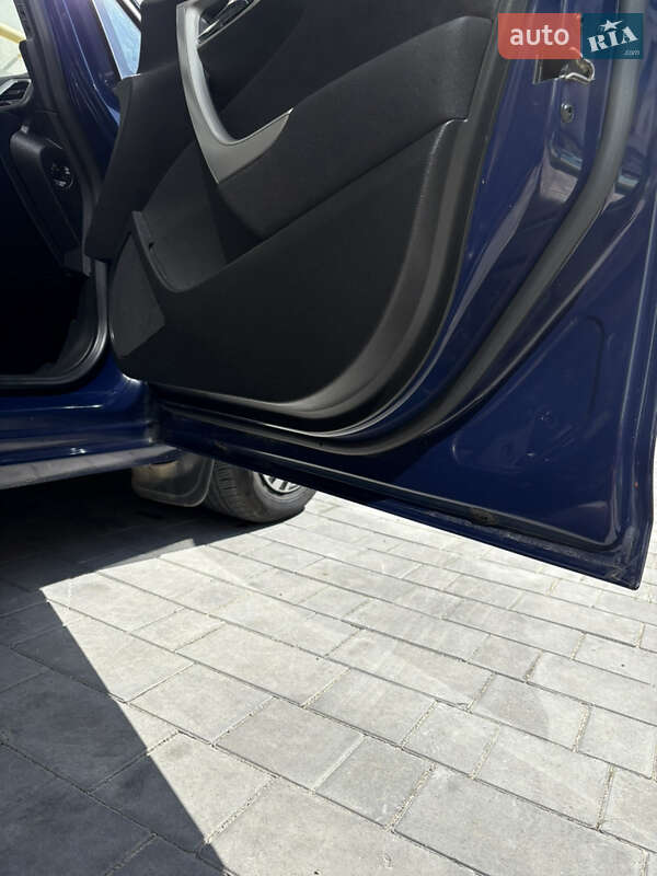 Универсал Opel Astra 2013 в Виннице