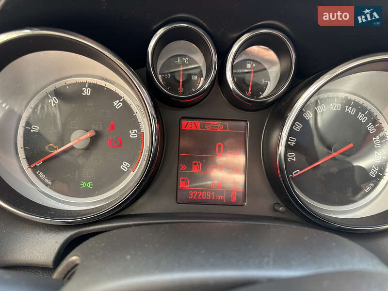 Универсал Opel Astra 2013 в Виннице