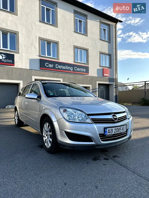 Opel Astra 2009