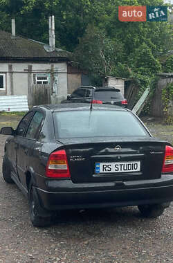 Седан Opel Astra 2008 в 