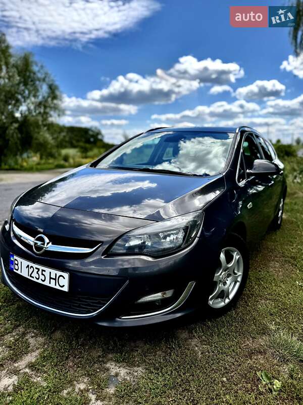 Opel Astra 2014