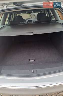 Универсал Opel Astra 2013 в 