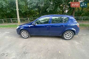Хэтчбек Opel Astra 2008 в Львове