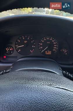 Хэтчбек Opel Astra 2001 в 
