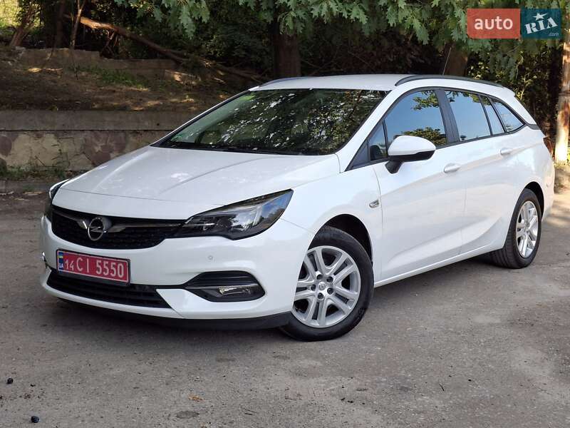 Универсал Opel Astra 2020 в Калуше