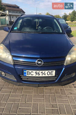 Универсал Opel Astra 2004 в 