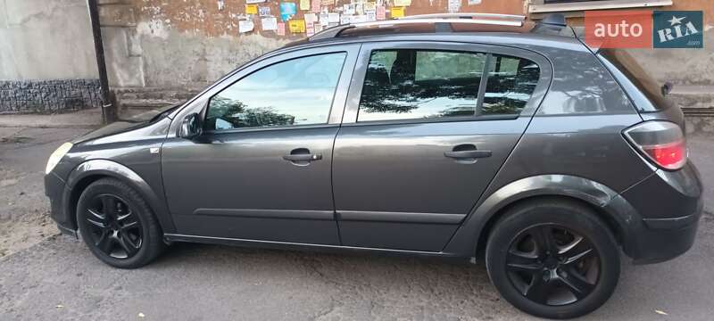 Хэтчбек Opel Astra 2009 в Каменском фото 4 Хэтчбек Opel Astra 2009 в Каменском