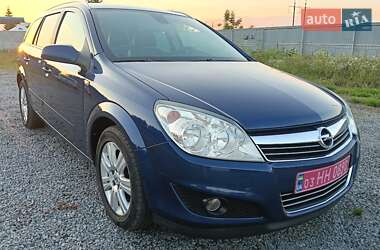 Універсал Opel Astra 2007 в Клевані