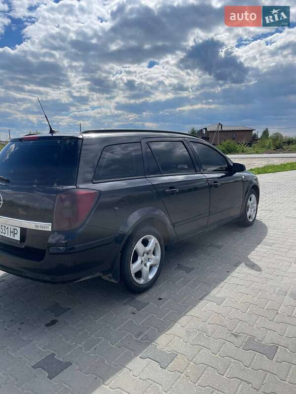 Універсал Opel Astra 2007 в Львові