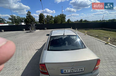 Седан Opel Astra 2006 в Кагарлыке