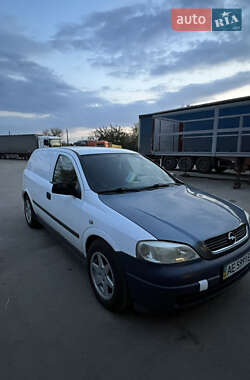 Грузовой фургон Opel Astra 2003 в Кривом Роге