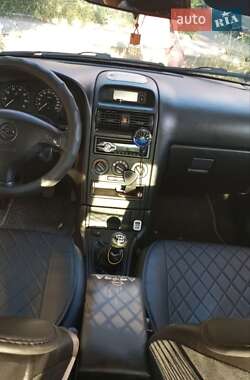 Седан Opel Astra 2008 в 