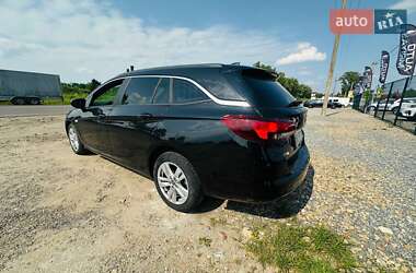 Универсал Opel Astra 2017 в 