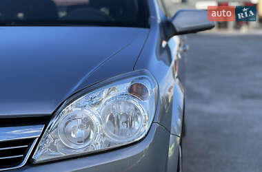 Универсал Opel Astra 2007 в 