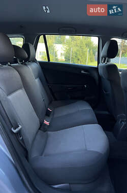 Универсал Opel Astra 2007 в 