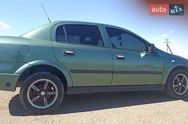 Седан Opel Astra 2007 в 