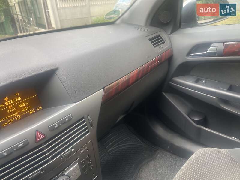Хэтчбек Opel Astra 2004 в Хмельницком фото 7 Хэтчбек Opel Astra 2004 в Хмельницком
