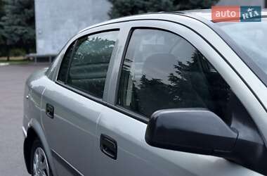 Седан Opel Astra 2008 в 