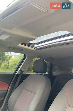 Хэтчбек Opel Astra 2010 в 