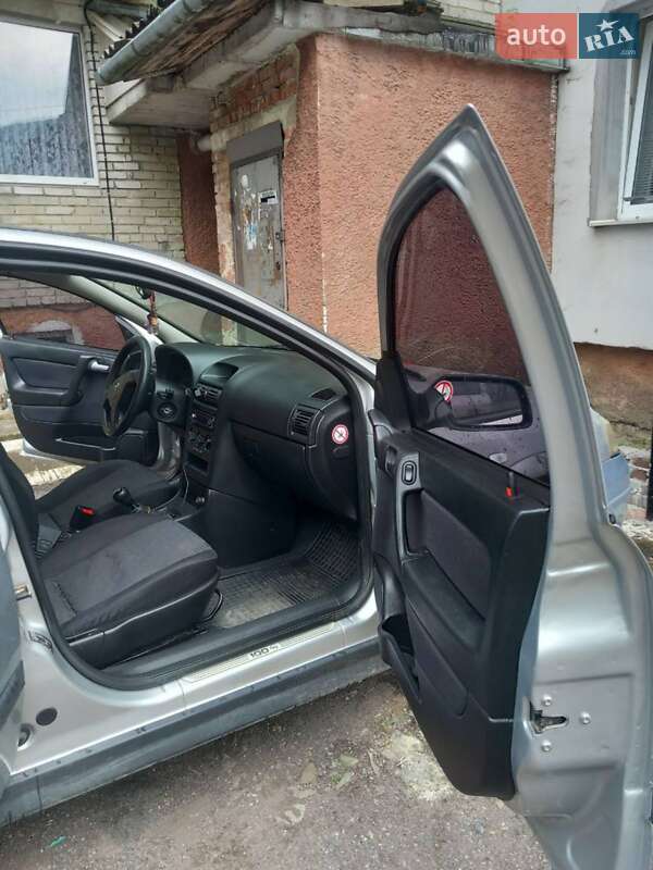 Седан Opel Astra 1999 в Сколе