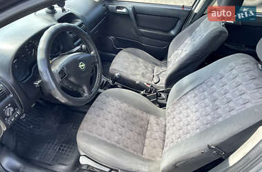 Универсал Opel Astra 2000 в 
