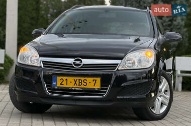 Универсал Opel Astra 2009 в 