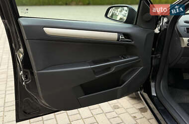 Универсал Opel Astra 2009 в 