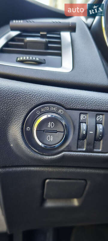 Хэтчбек Opel Astra 2011 в Львове