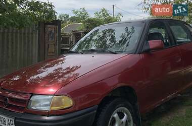 Хэтчбек Opel Astra 1992 в Калуше