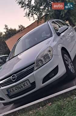 Универсал Opel Astra 2008 в Киеве