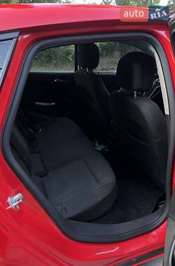 Хэтчбек Opel Astra 2010 в 