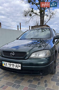 Седан Opel Astra 2000 в 