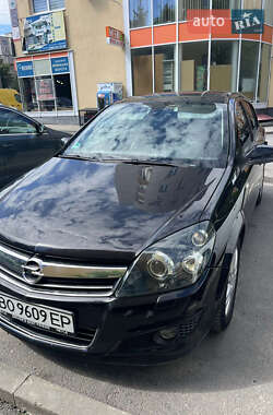 Хетчбек Opel Astra 2009 в Тернополі