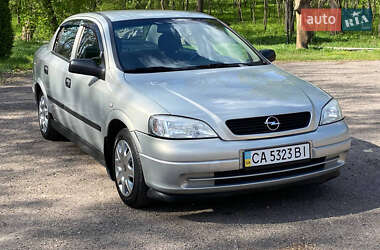 Седан Opel Astra 2007 в 