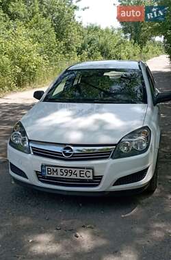 Универсал Opel Astra 2010 в Сумах