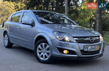 Хетчбек Opel Astra 2008 в Умані