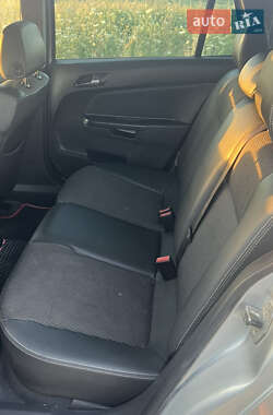 Универсал Opel Astra 2009 в 